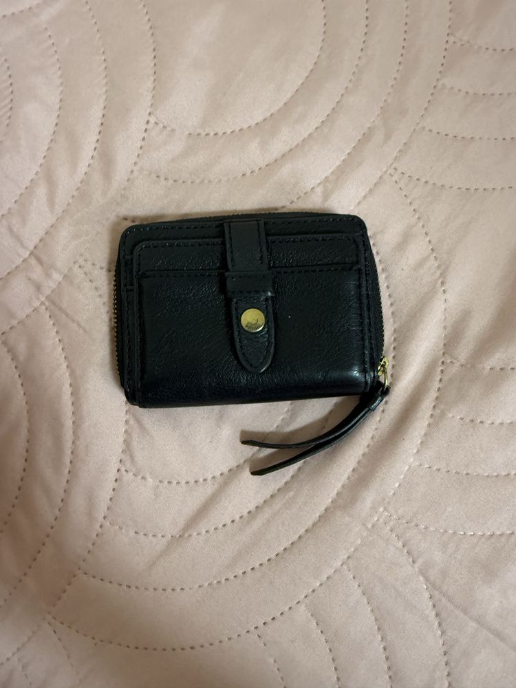 Дамски портфейл Fossil