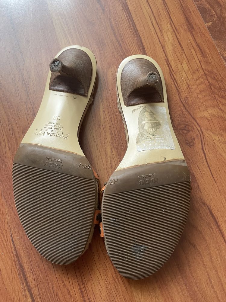 Мюли, сандалии, летняя обувь
