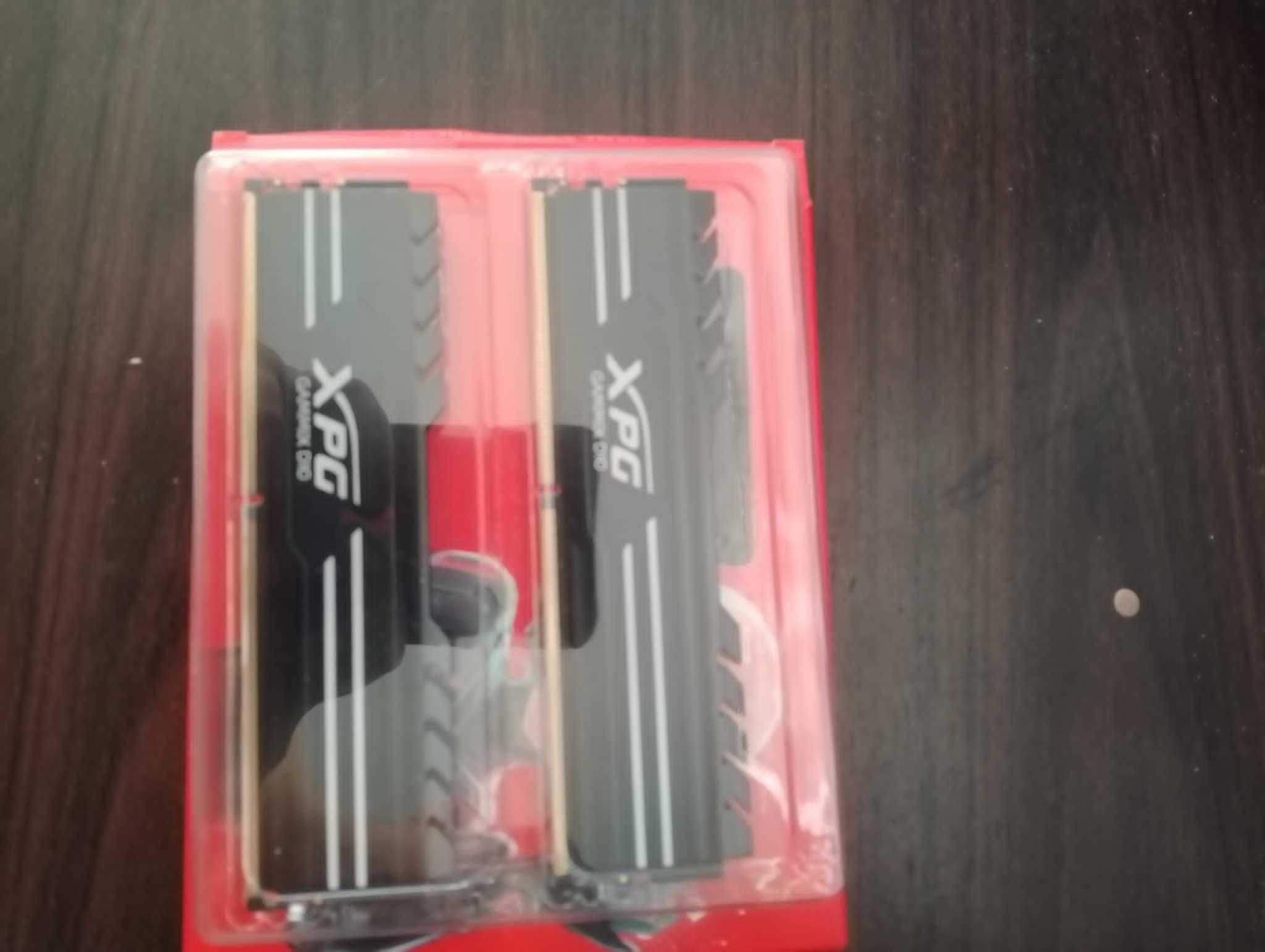 XPG GAMMIX D10 16GB (2x8GB) DDR4 RAM Memory Kit