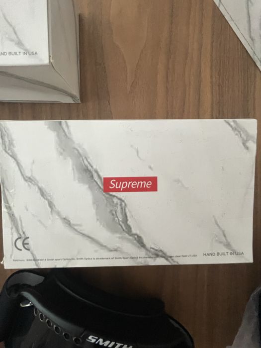 Ски очила Supreme x Smith