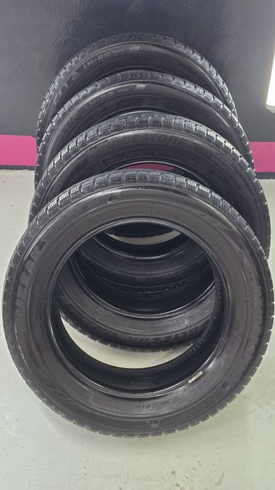 BRIDGESTONE Blizzak LM80 evo 225/60/17