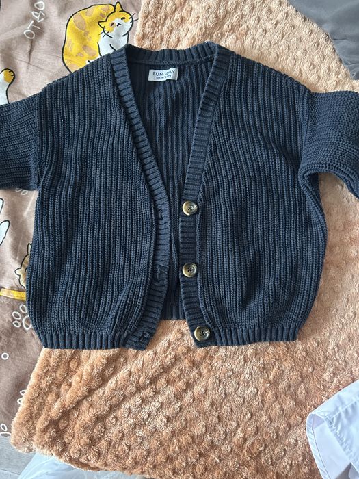 Продам школьную форму в отличном состоянии на девочку