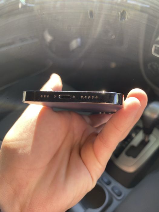 Iphone 12 pro srocno