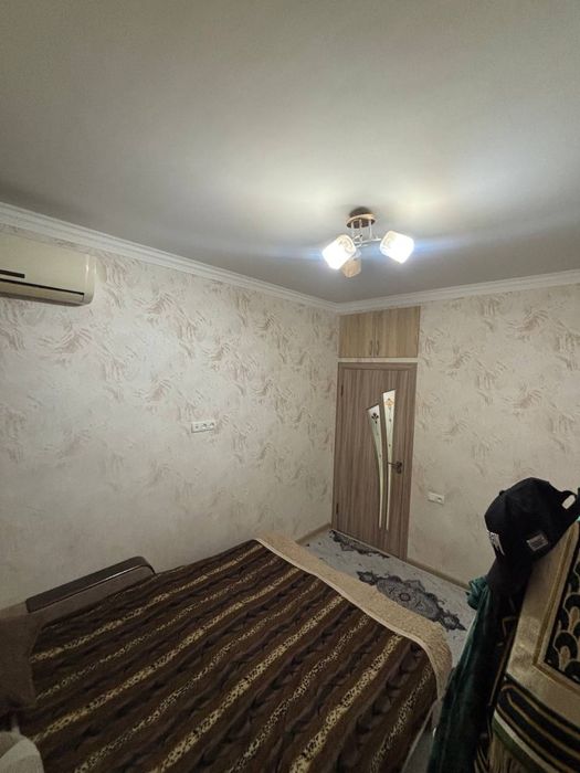 Срочна продаётся своя 2 х комнатная квартира на себзаре рядом Ат терми