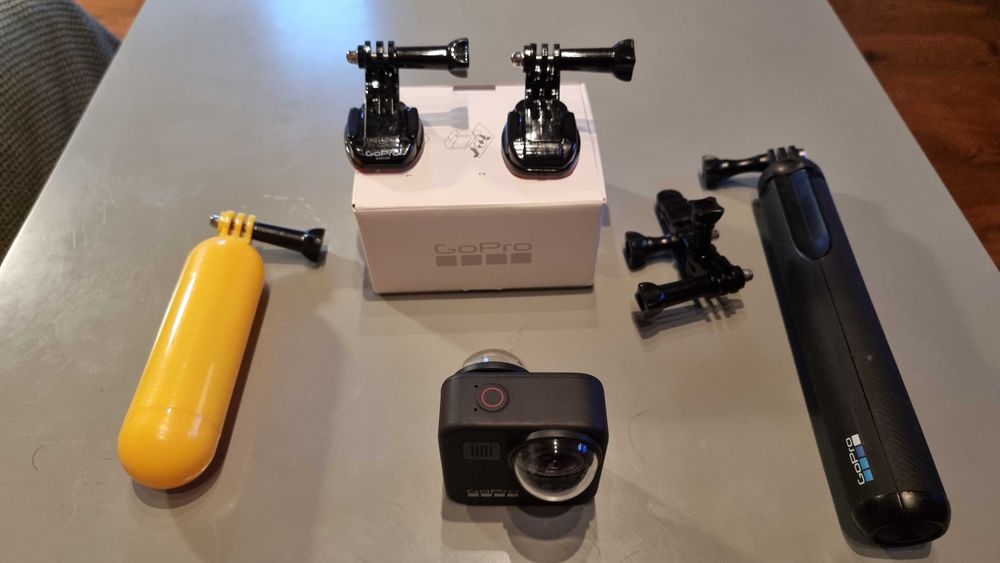GoPro MAX 1 + Accesorii GoPro