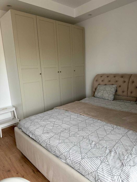 Inchiriez apartament tip Studio Dublu, 43mp, Cosmopolis