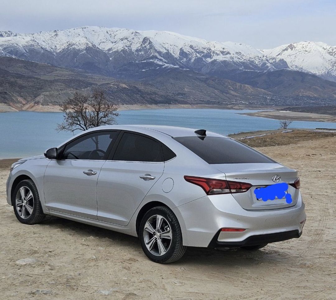 Hyundai Accent 2020 y
