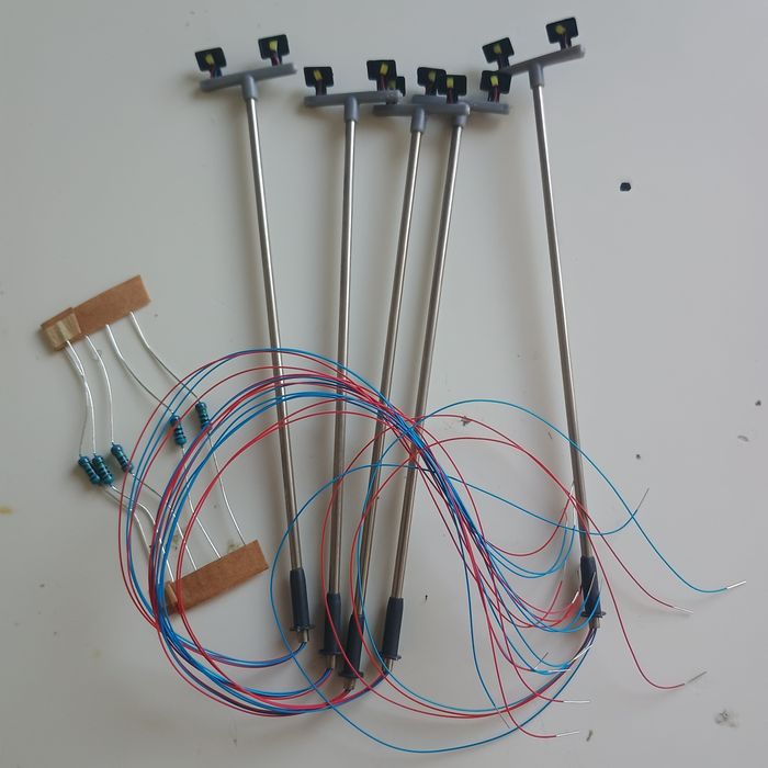 Stâlpi de iluminat stradali/Lampi machetă trenuleț electric diorama HO