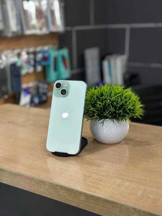 Телефон iPhone 15 128GB/Айфон 15 128ГБ 90% зеленый
