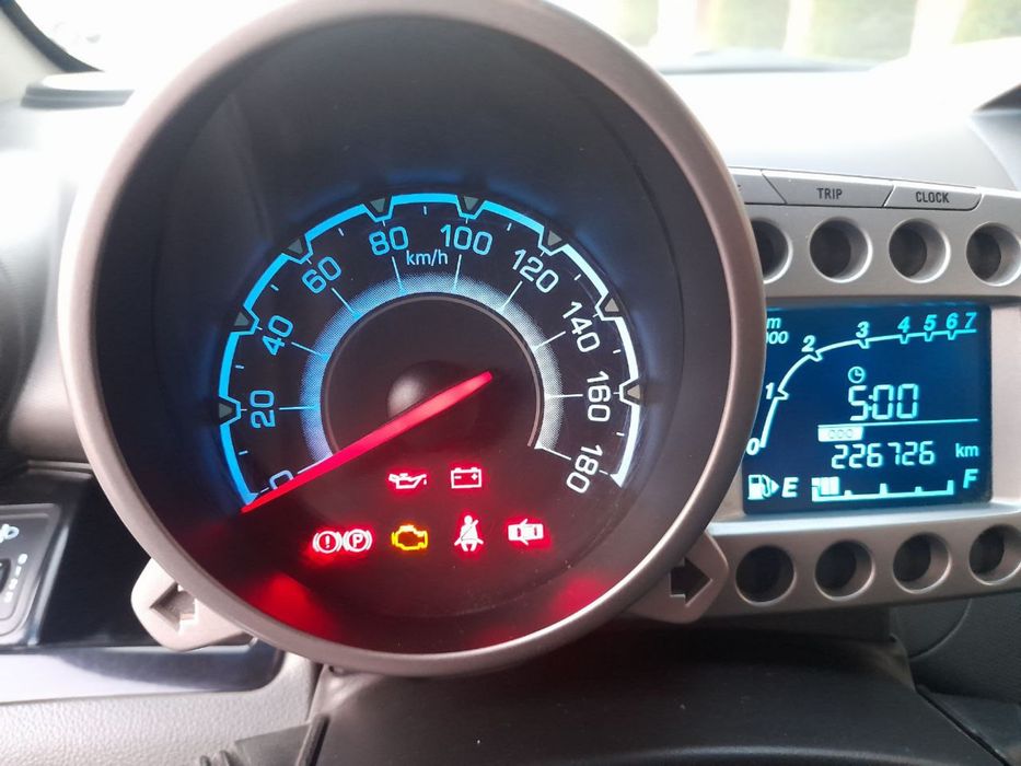 Spark 2015 Evro Avtomat karobka srochna sotiladi