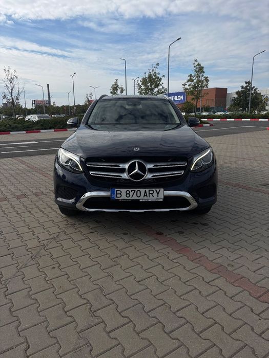 Mercedes-Benz GLC Mercedes-Benz GLC 250 4MATIC, într-o stare foarte bună și îngrijită.