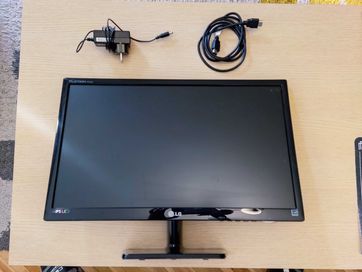 Монитор LG IPS234V-PN - 24'' пълен конплект