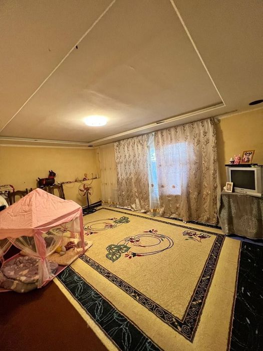 Продается участок с домом 4 комнатны 5 соток