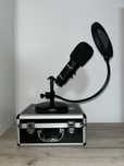Microfon de Streaming si Studio Genesis Radium 600 Nou