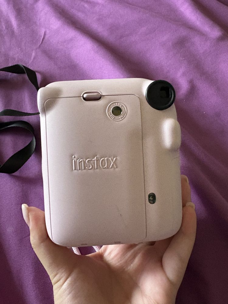 instax 12 mini розового цвета