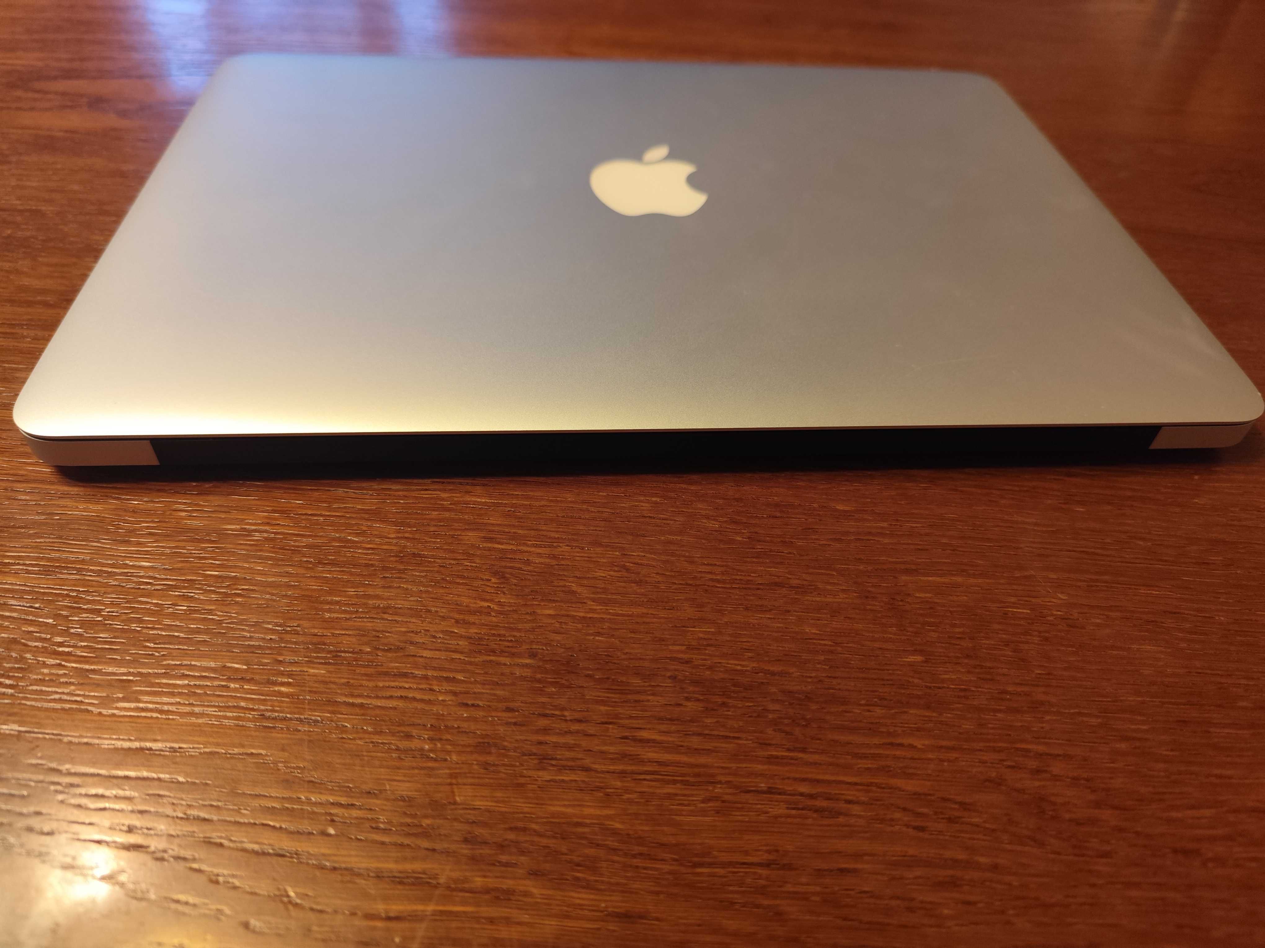 MacBook Air 13 2015 1.6GHz 8Gb RAM 128Gb SSD