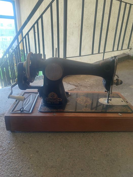 Ръчна машина за шиене