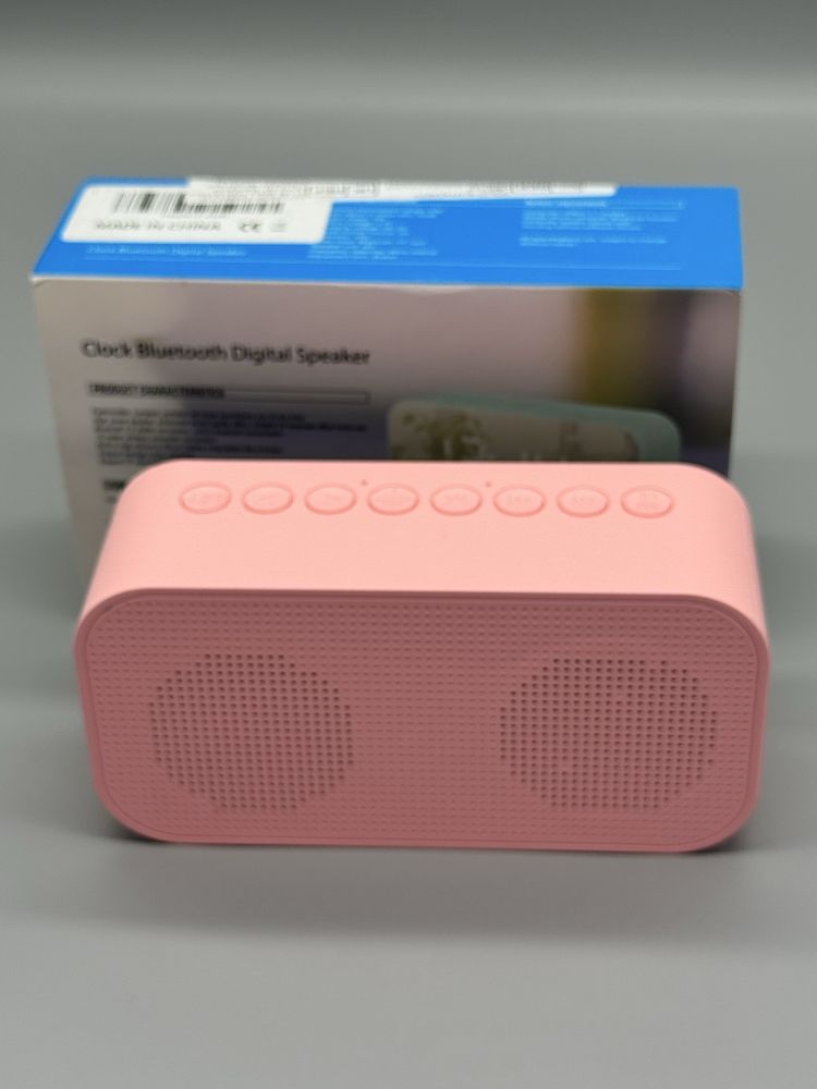 Стилен LED часовник с Bluetooth колонка, FM радио и аларма