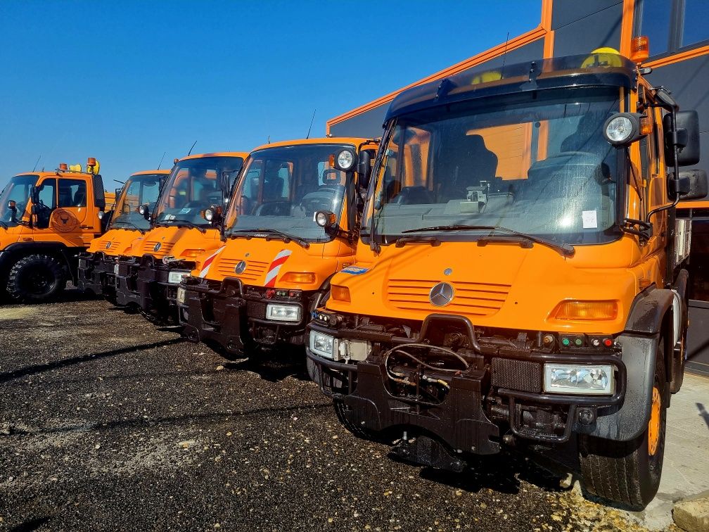 Unimog u500 u400 u300