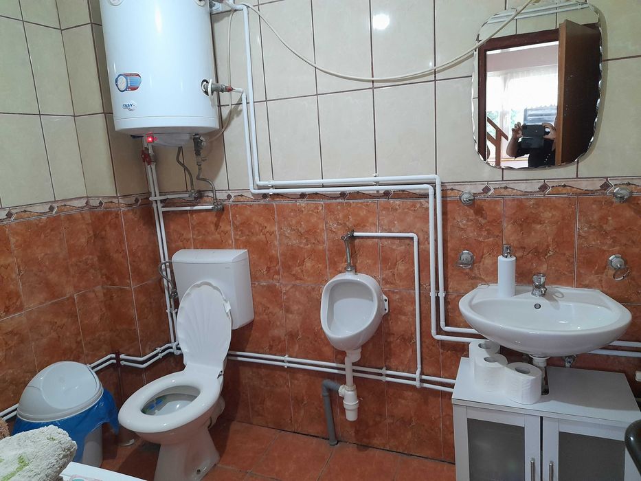 Închiriez cabana Margau