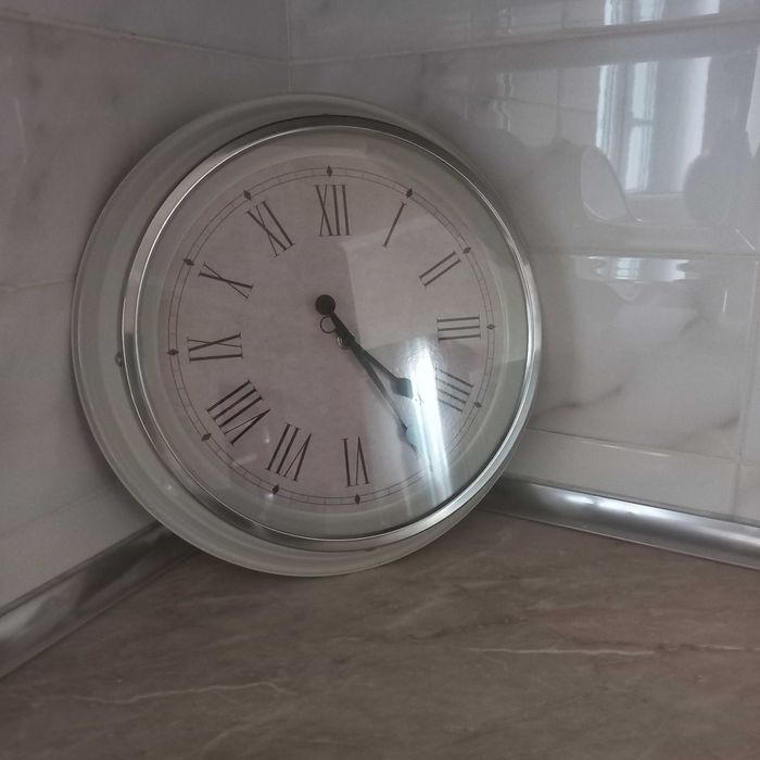 Настенные часы IKEA