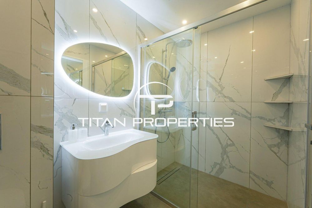 Продава се Двустаен апартамент в Пловдив, Христо Смирненски - 74 кв.м за 2095 €/кв.м - Снимка #7