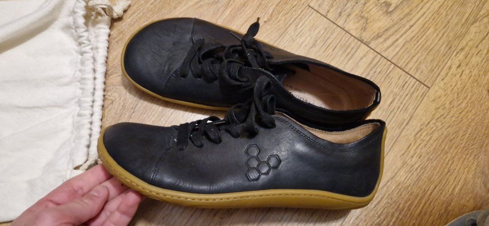 Черни кожени боси обувки Vivo