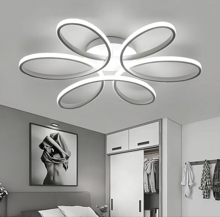 Елегантен таванен LED