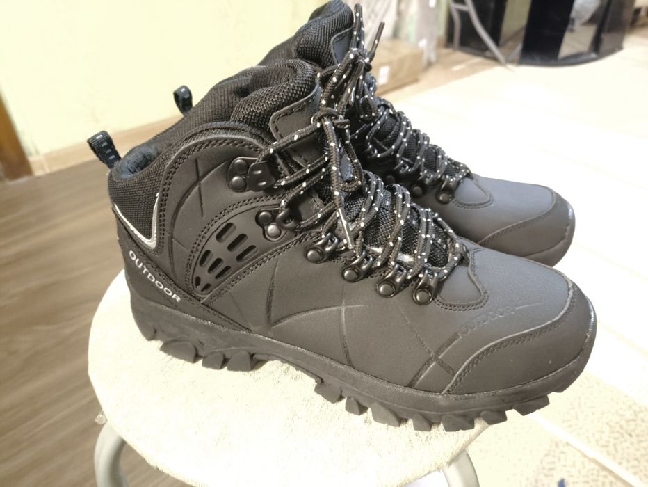Зимние кроссовки/ ботинки