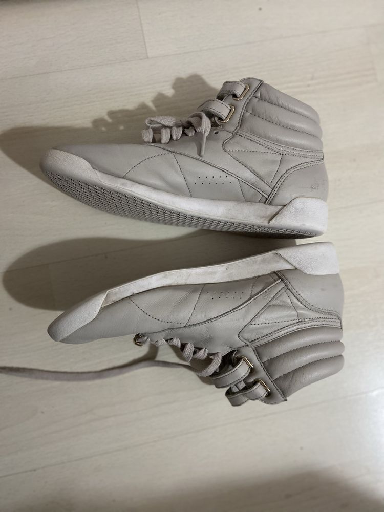 Маратонки Reebok