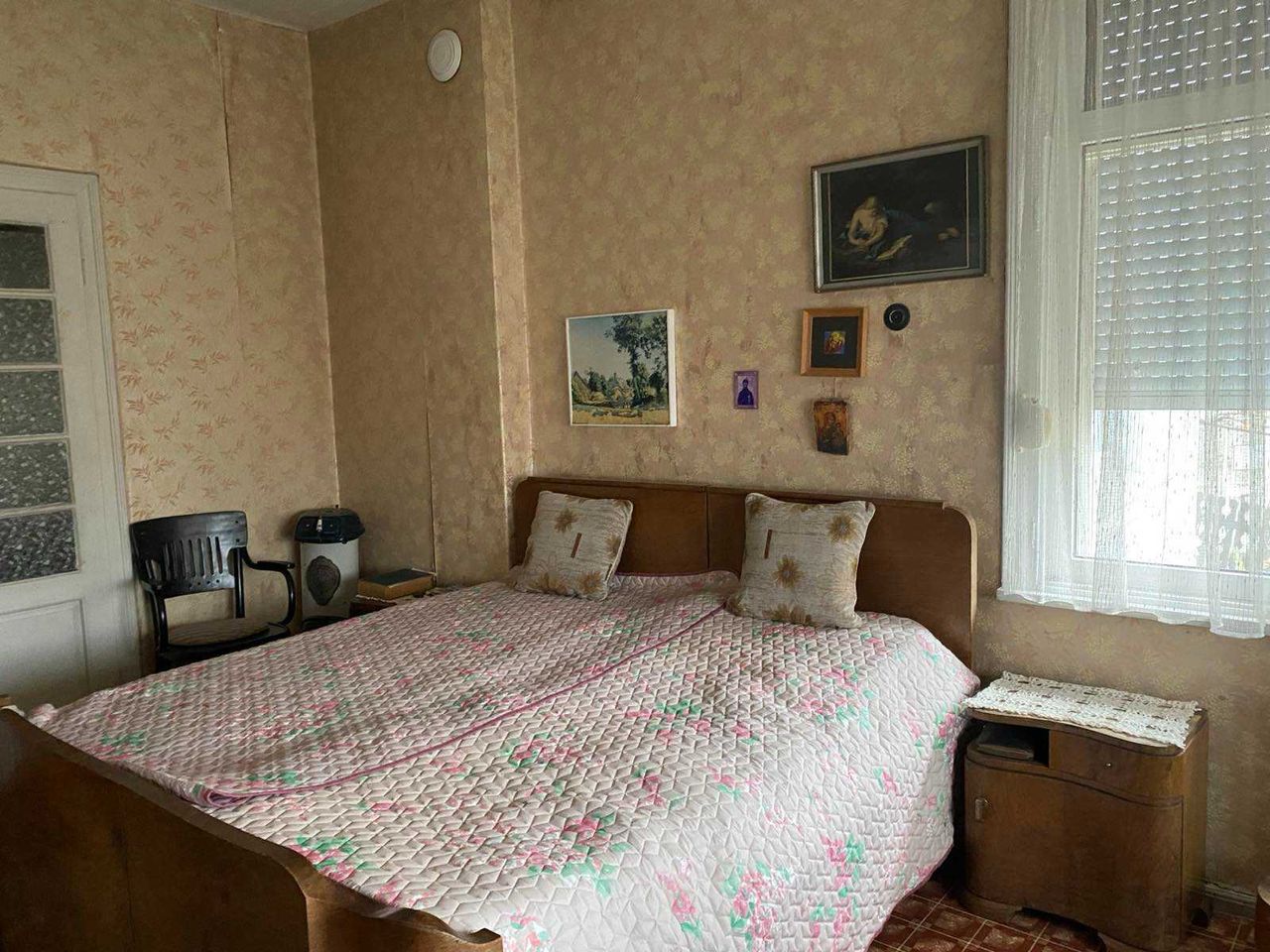 Продава се Къща в Карлово - 292 кв.м за 682 €/кв.м - Снимка #21