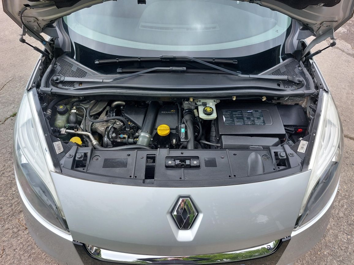 Renault Scenic Model 2013