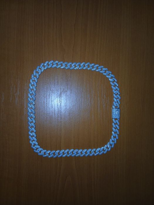 Vând colier cuban argint