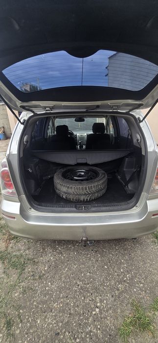 Toyota corola verso