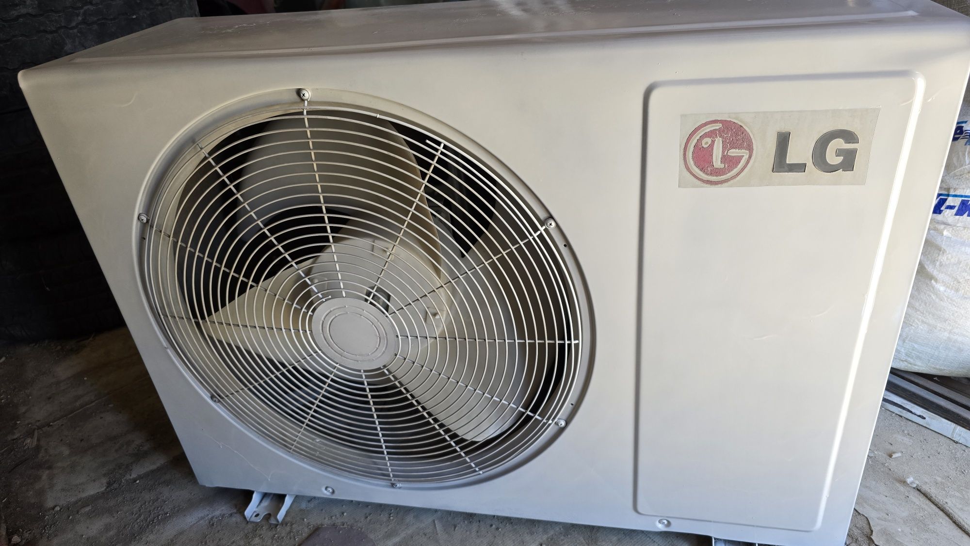 Сплит-система LG 18 (50кв.м)