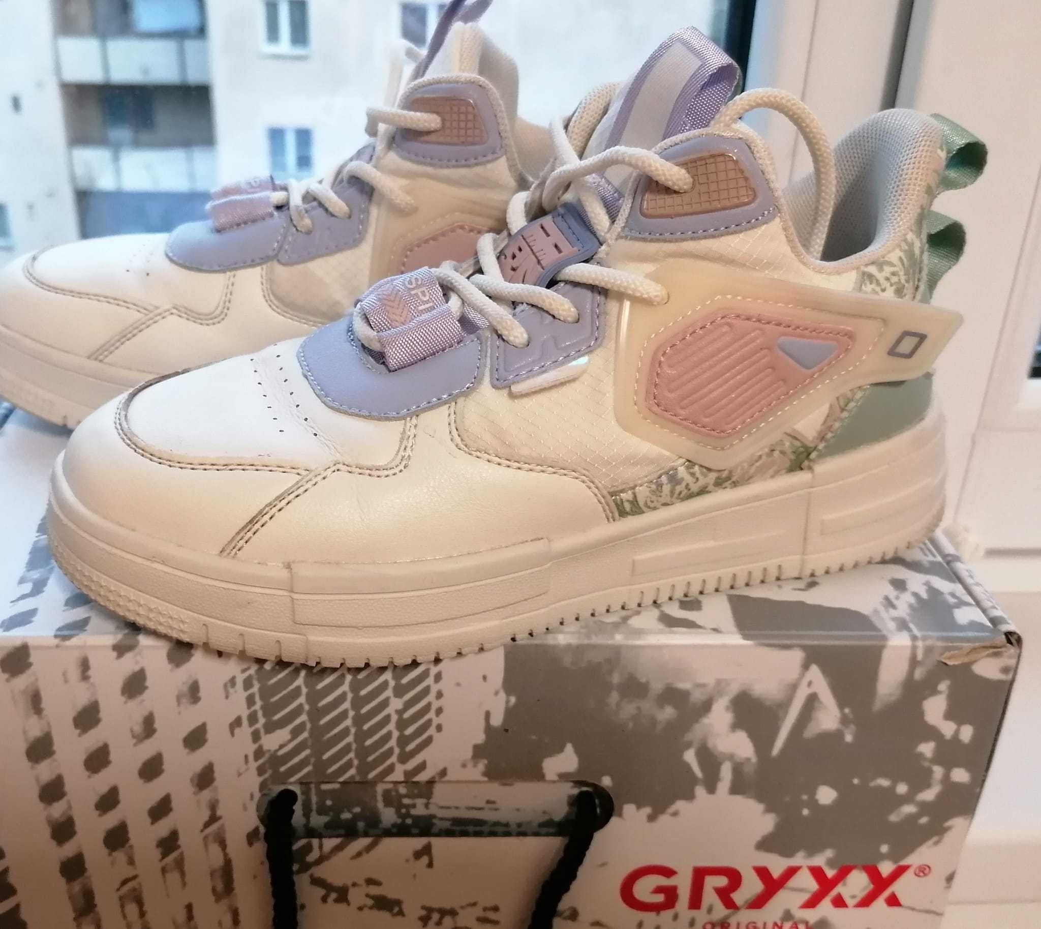 Sneakers Gryxx 38