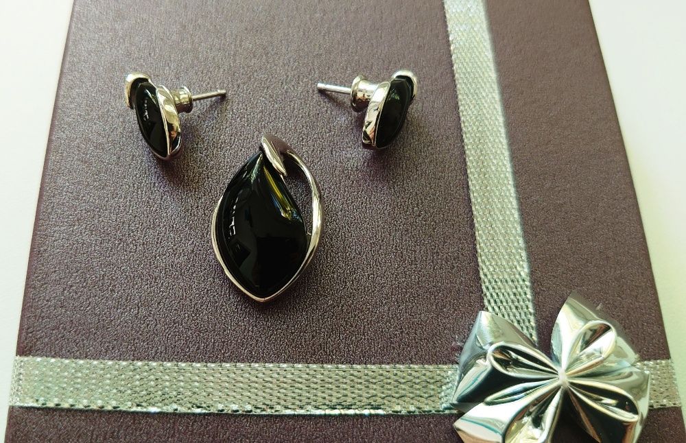 Set bijuterii argint cercei si pandantiv