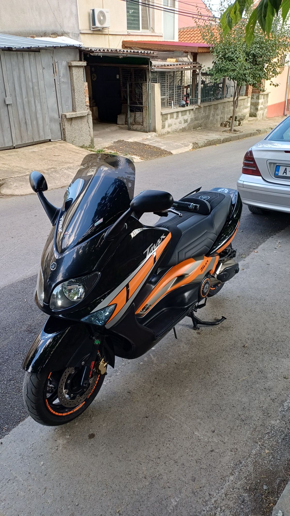 Yamaha T-max 500i
