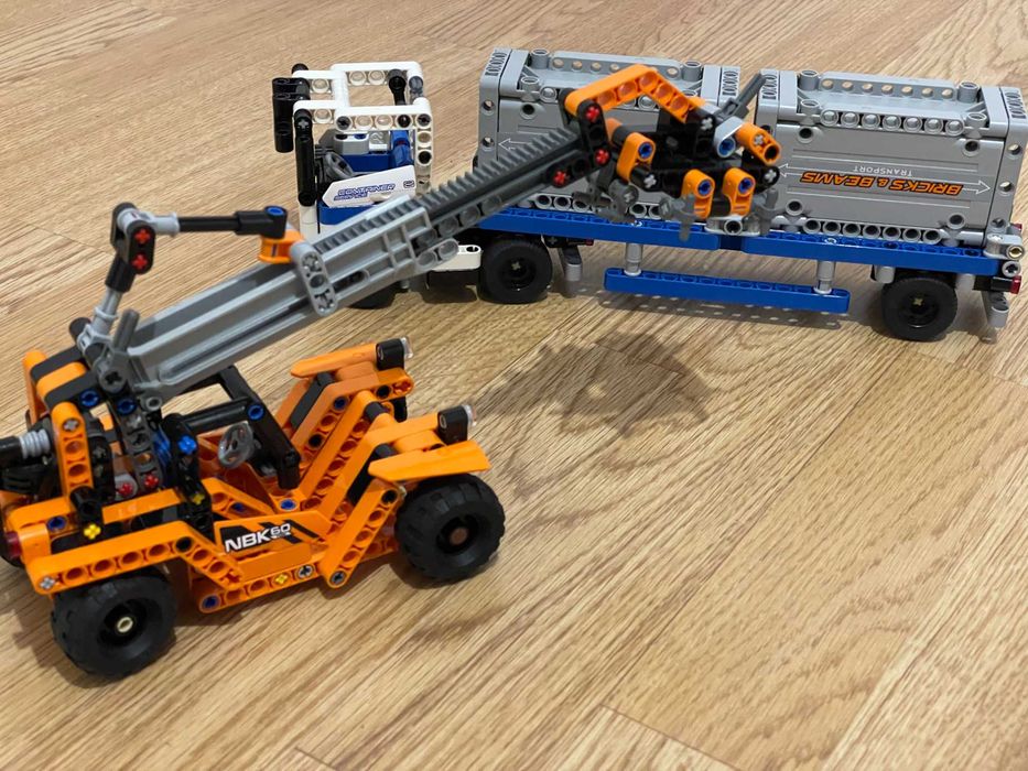 Lego Technic 42062 Transportoare de containere