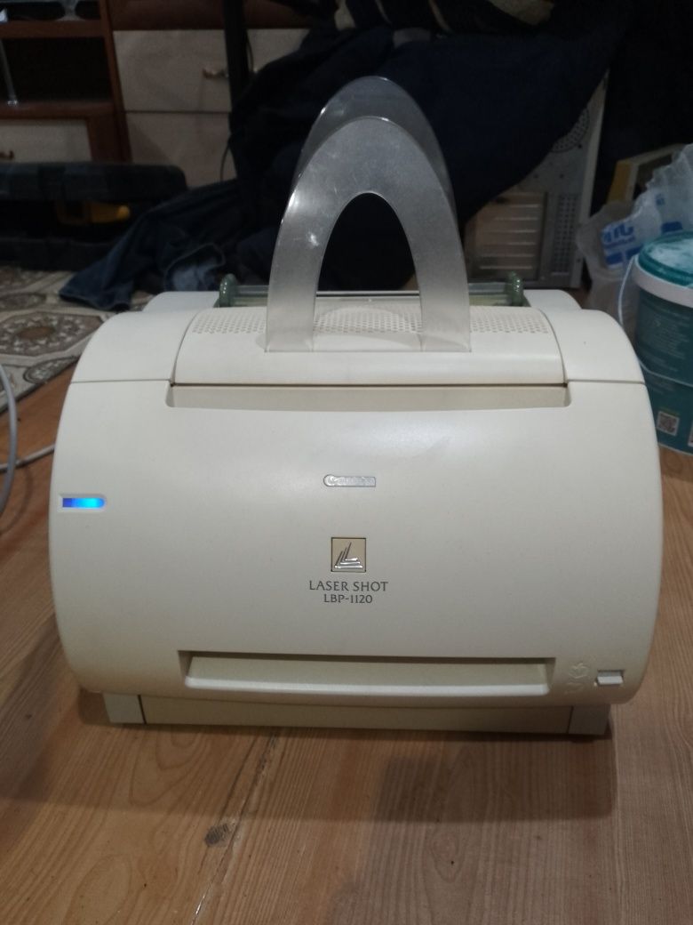 Принтер Canon в рабочем состоянии