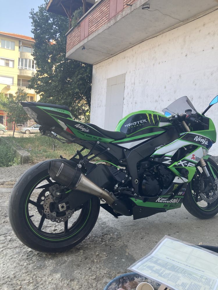 Kawasaki zx6r 2011