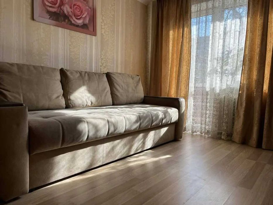 Дава се под наем Двустаен апартамент в София, Център - 55 кв.м за 387.6 € - Снимка #1