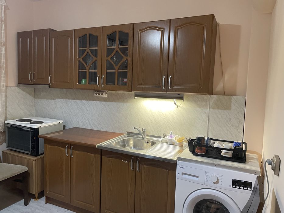 Отдавам апартамент под наем