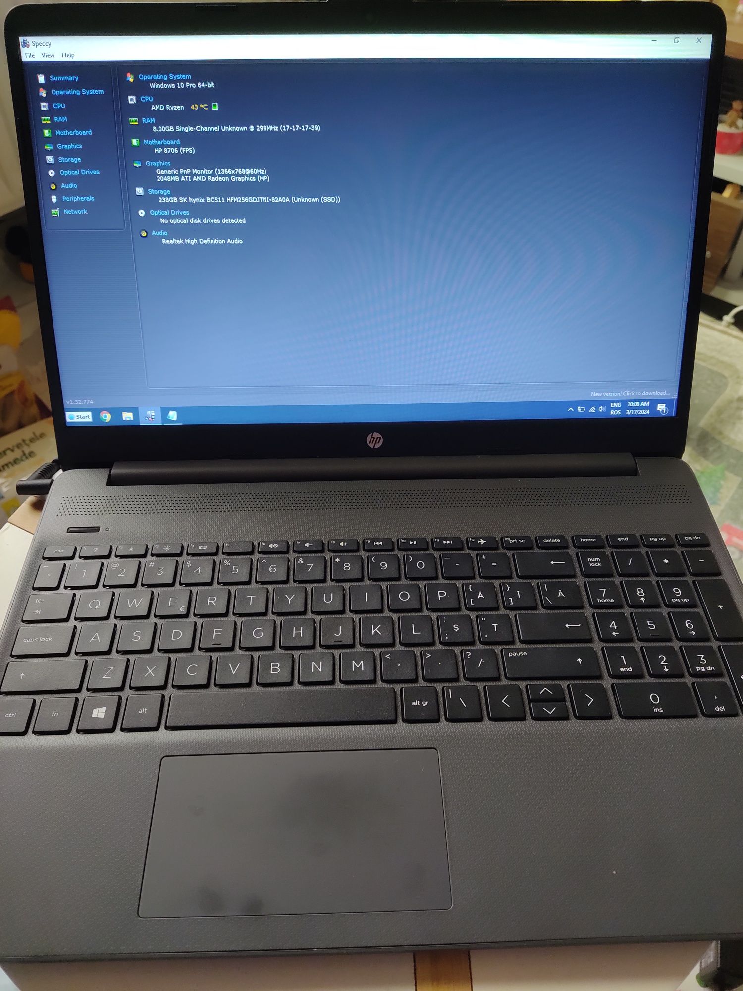 Laptop HP 15s-eq1060nq cu procesor AMD 3020e