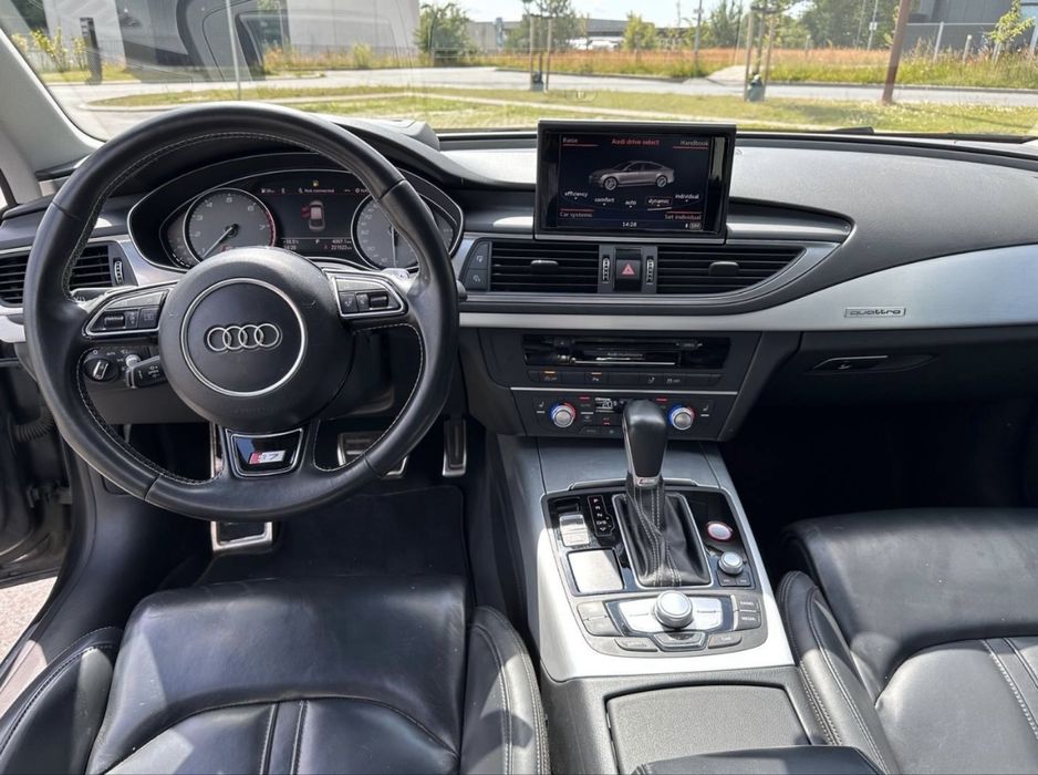 Vând Audi S7 4.0 TFSI V8 450 CP