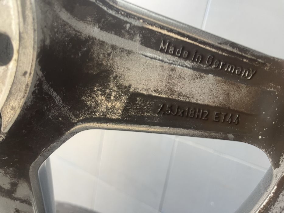 Оригинални джанти мерцедес 18 АМГ