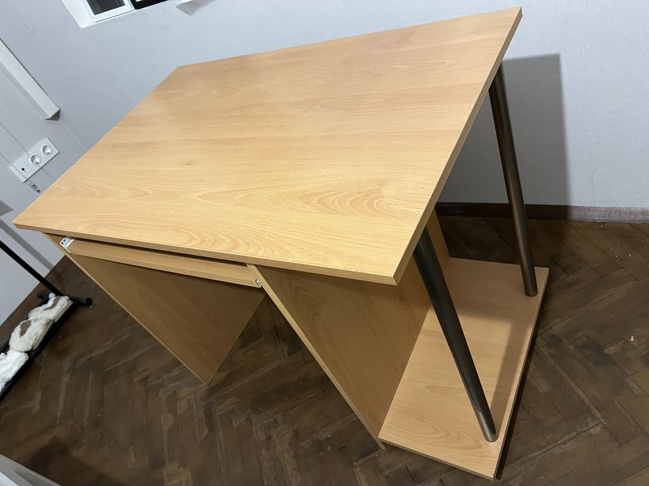 Бюро за компютър