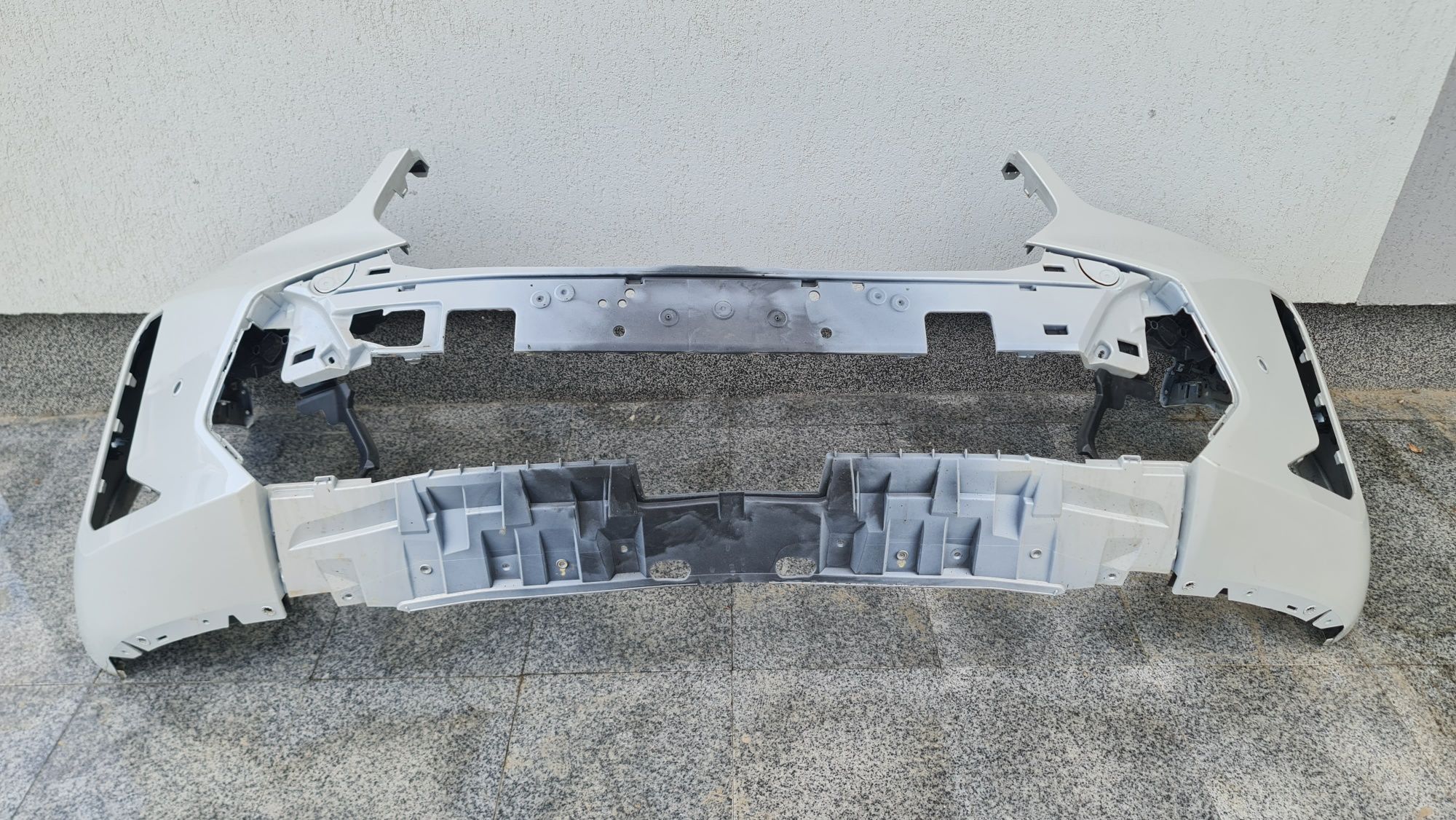 Bara fata M pachet alb BMW X6 G06 facelift 2023+ 8085644