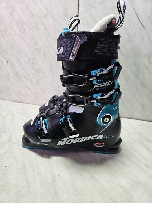 Clapari ski schi  Nordica  mondo  24-24,5  corespunde mărimii 37-38