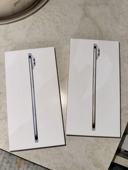 Продам новую айфон 17